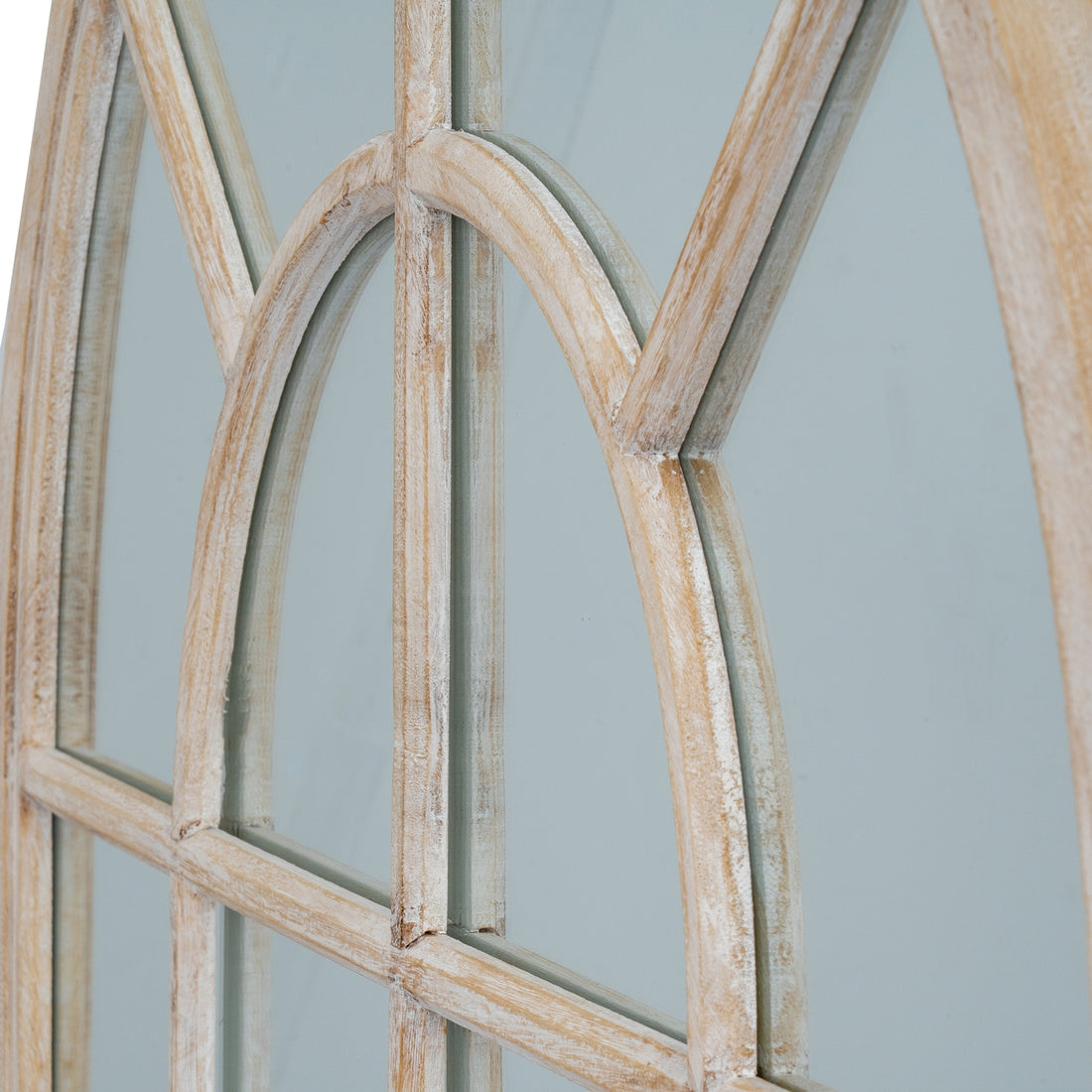 Washed Wood Arched Window Mirror detail – IOVEM