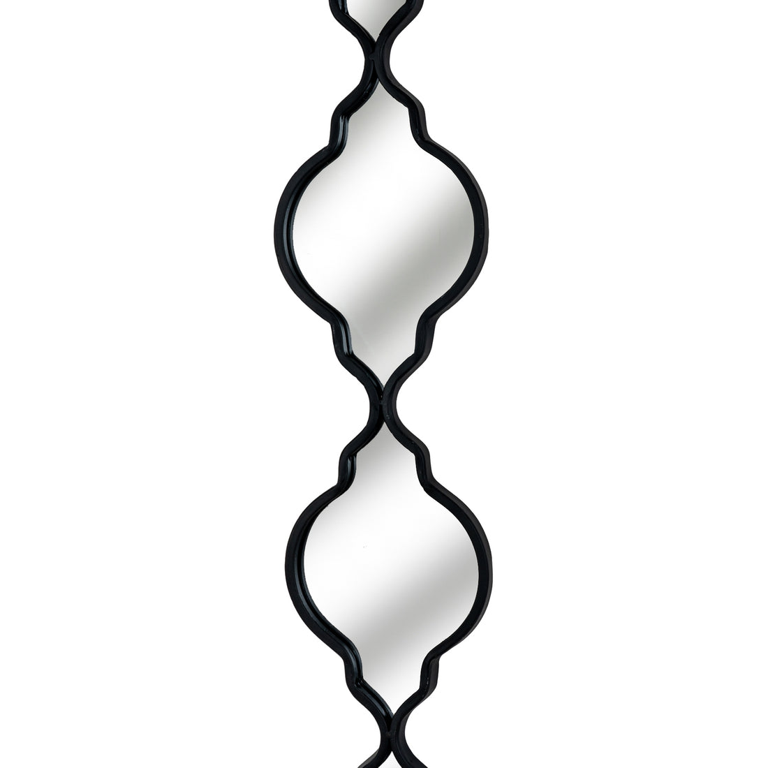 Black Quarterfoil Decorative Hanging Mirror detail – IOVEM