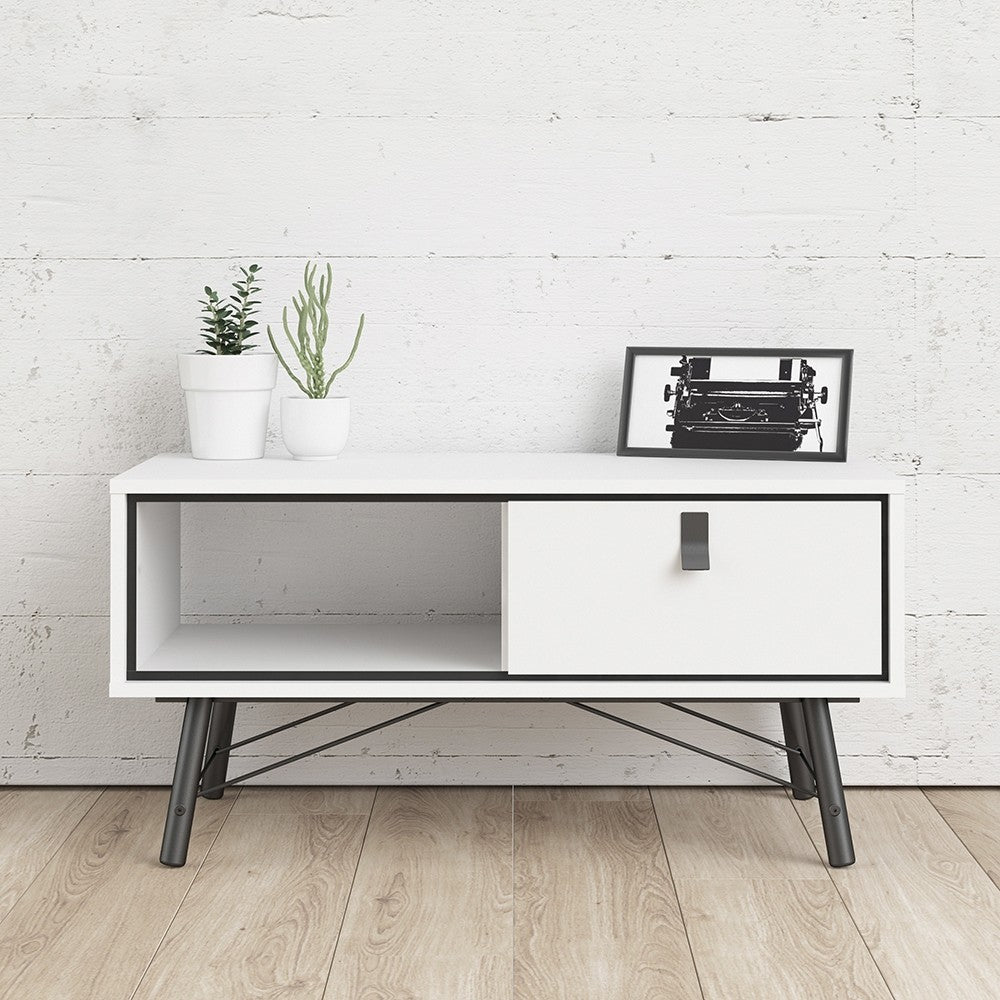 Ry Coffee table with 1 drawer